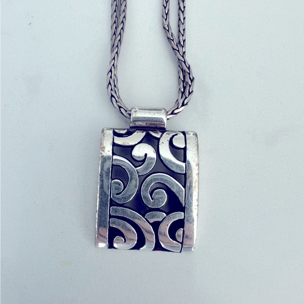 Silver Brighton Deco Lace Pendant w Double Chain